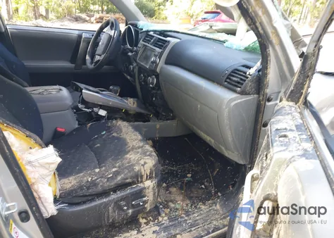 2011 Toyota 4Runner Trail V6 from USA, damaged, VIN JTEBU5JRXB5044306